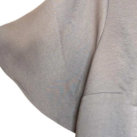 Express Grey Silky Short Sleeve Blouse Button Details Peplum Corporate Top - Picture 5 of 7